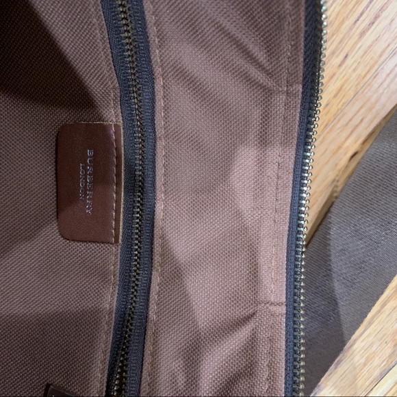 BURBERRY CROSSBODY LEATHER MESSENGER BAG - Picture 7 of 7